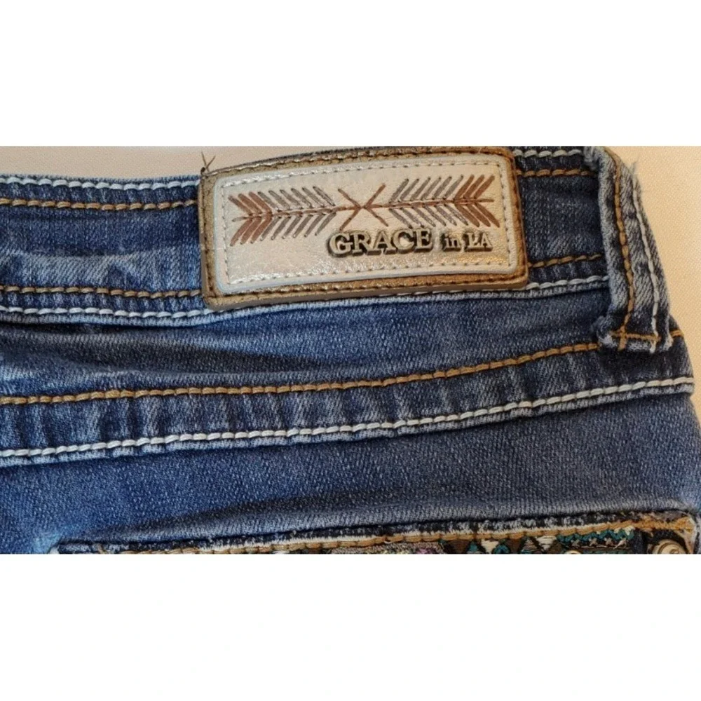 Women's Blue Jeans - Picture 4 of 7